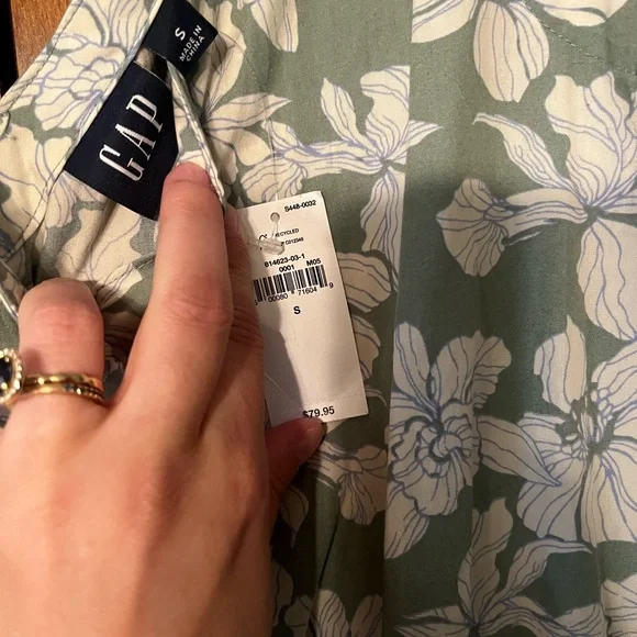 NWT GAP Sage Green and White Floral Maxi Dress - Picture 4 of 4